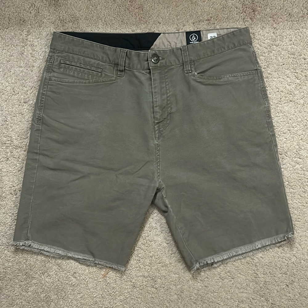 Volcom Frayed Chino Shorts